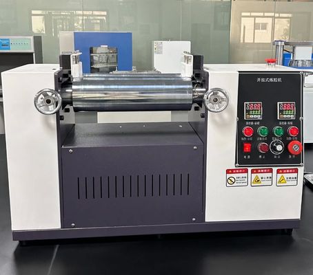 Резиносмесительная машина с длительным сроком службы, зеркально полированными хромированными валками и аварийной остановкой при столкновении